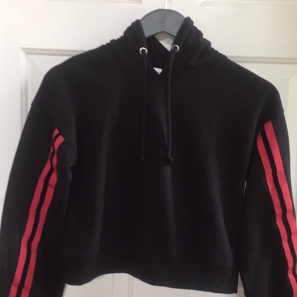 Cropped Hoodie